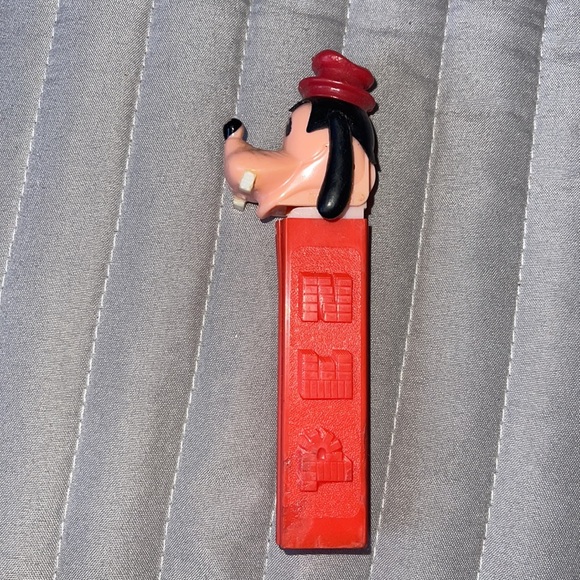 ✨Vintage Disney's Goofy PEZ Dispenser✨ - Picture 4 of 12